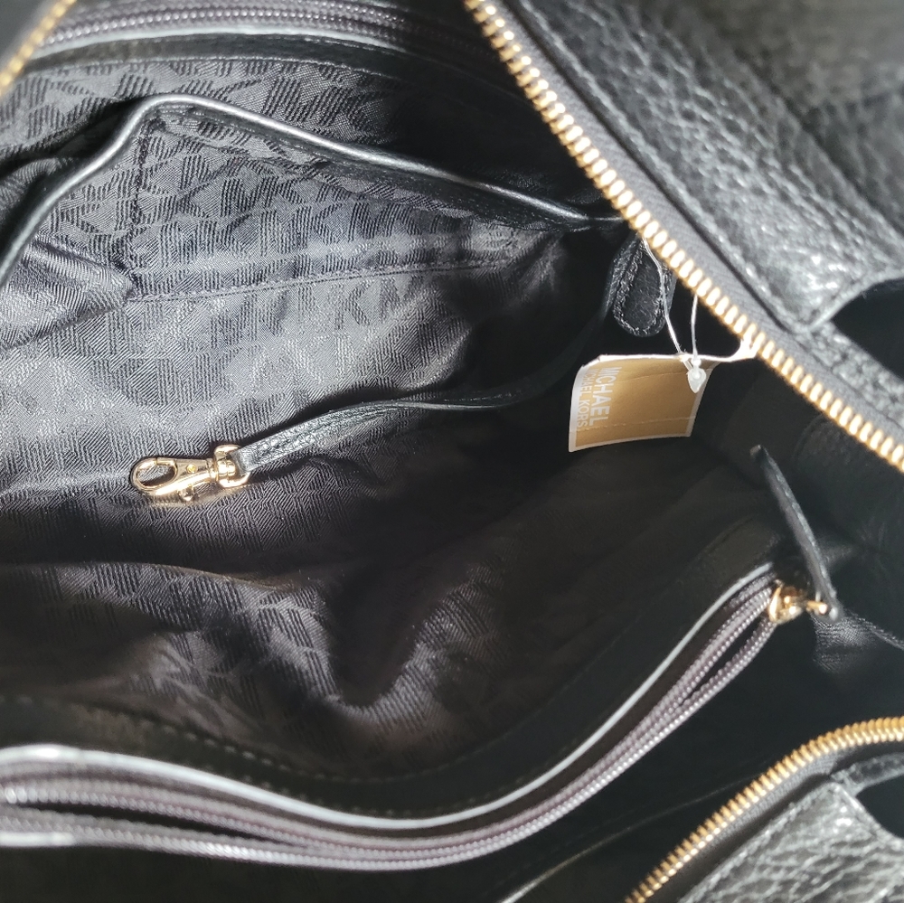 Bags - Picture 6 of 10